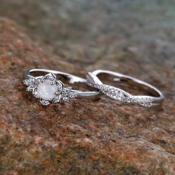 NEW 18k White Gold Opal Ring Set of 2 Stackable Rings - Picture 5 of 6